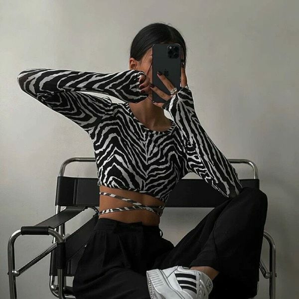 Y2K Streetwear Turtleneck Crop Top for Women