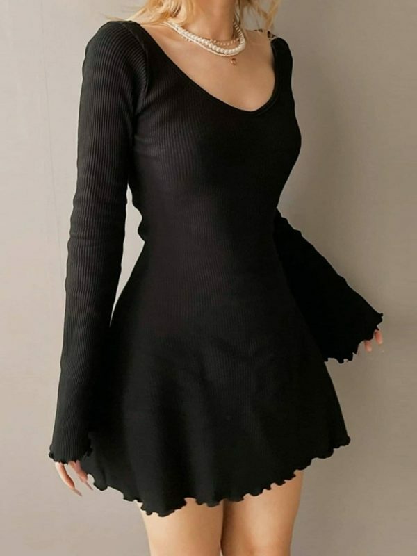 Y2K Streetwear V-Neck Irregular Hem Knit Dress Slim Fit