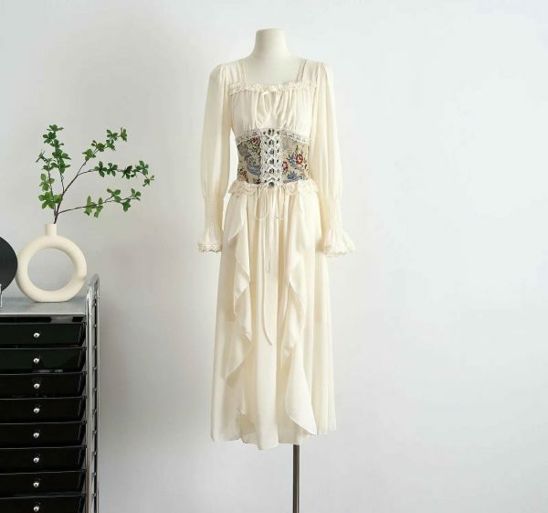 Y2K Streetwear Vintage Corset Midi Dress with Square Collar & Lantern Sleeves