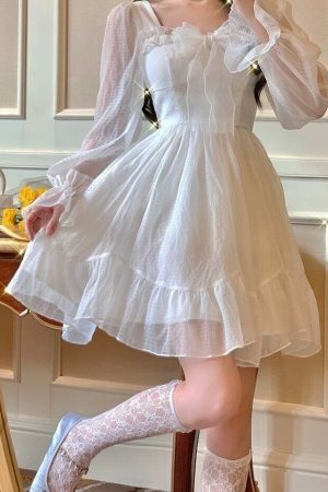 Y2K Streetwear White Lace Dress with Long Sleeves