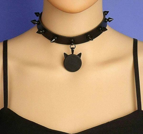 Y2K Style Black Rivet Spiked Leather Collar with Cat Head Pendant