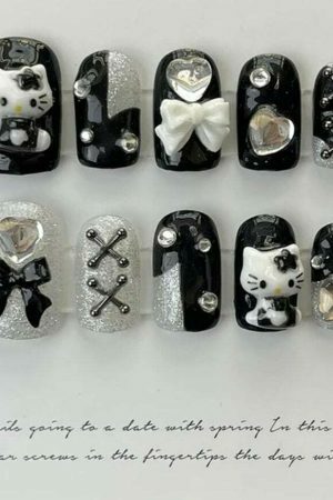 Y2K Style Hello Kitty Acrylic Press-On Nails with 3D Designs - Kawaii Cat Cute Full Cover Artificial Nails in Black Color - Handmade Japanese Manicure