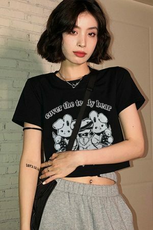 Y2K Teddy Bear Graphic White Crop Tee