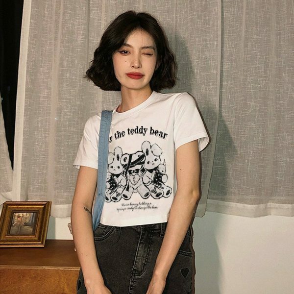 Y2K Teddy Bear Graphic White Crop Tee