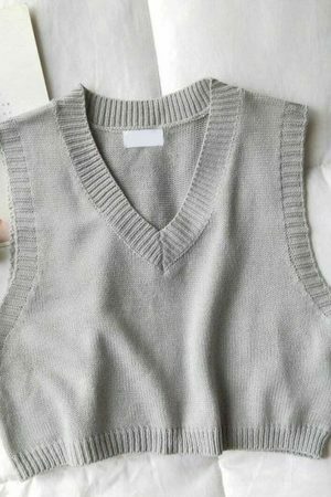 Y2K Twist Knit V-Neck Sleeveless Sweater Vest for Women