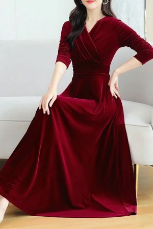 Y2K Velvet Streetwear Dress with Long Sleeves & Plus Size Options