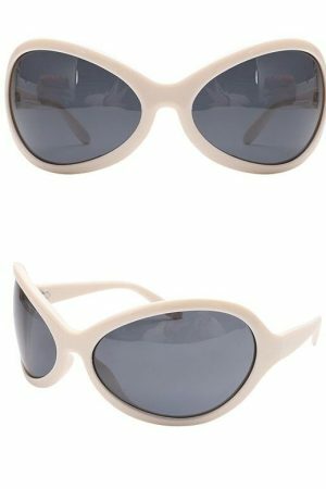 Y2K Vintage Bug Shield Sunglasses