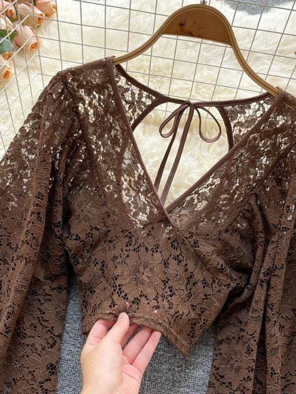 Y2K Vintage Lace Blouse with Lantern Sleeves