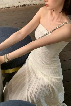 Y2K Vintage Strapless Dress in White or Black