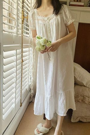 Y2K Vintage White Night Dress, Soft Cotton Sleepwear for Comfortable Sleep and Relaxing Evenings