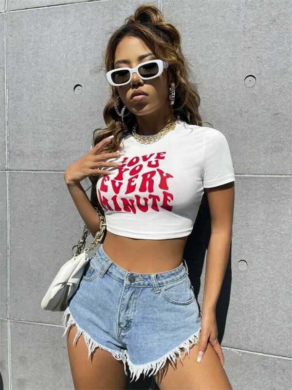 Y2K Wavy Text Slogan White Crop Tee - Trendy Streetwear Fashion