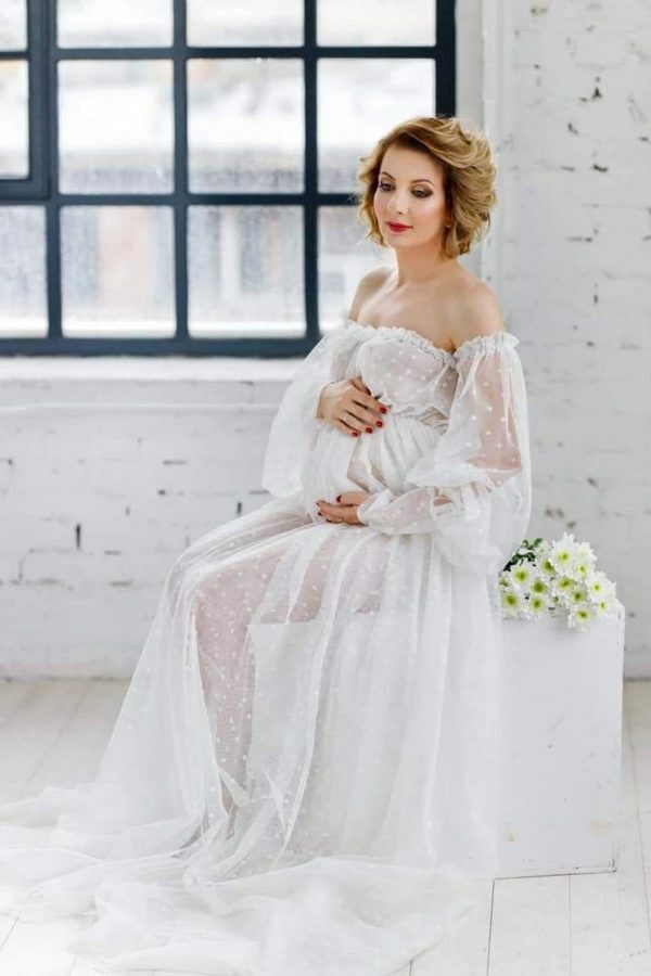 Y2K White Dot Tulle Maternity Dress with Lantern Sleeves