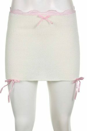 Y2K White Knitted Mini Skirt with Bow Trim & Back Slit