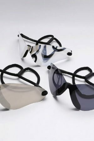 Y2K Wraparound Shield Sunglasses for Streetwear Fashion